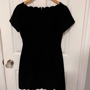 Club Monaco Short Sleeve Scallop Edge Dress